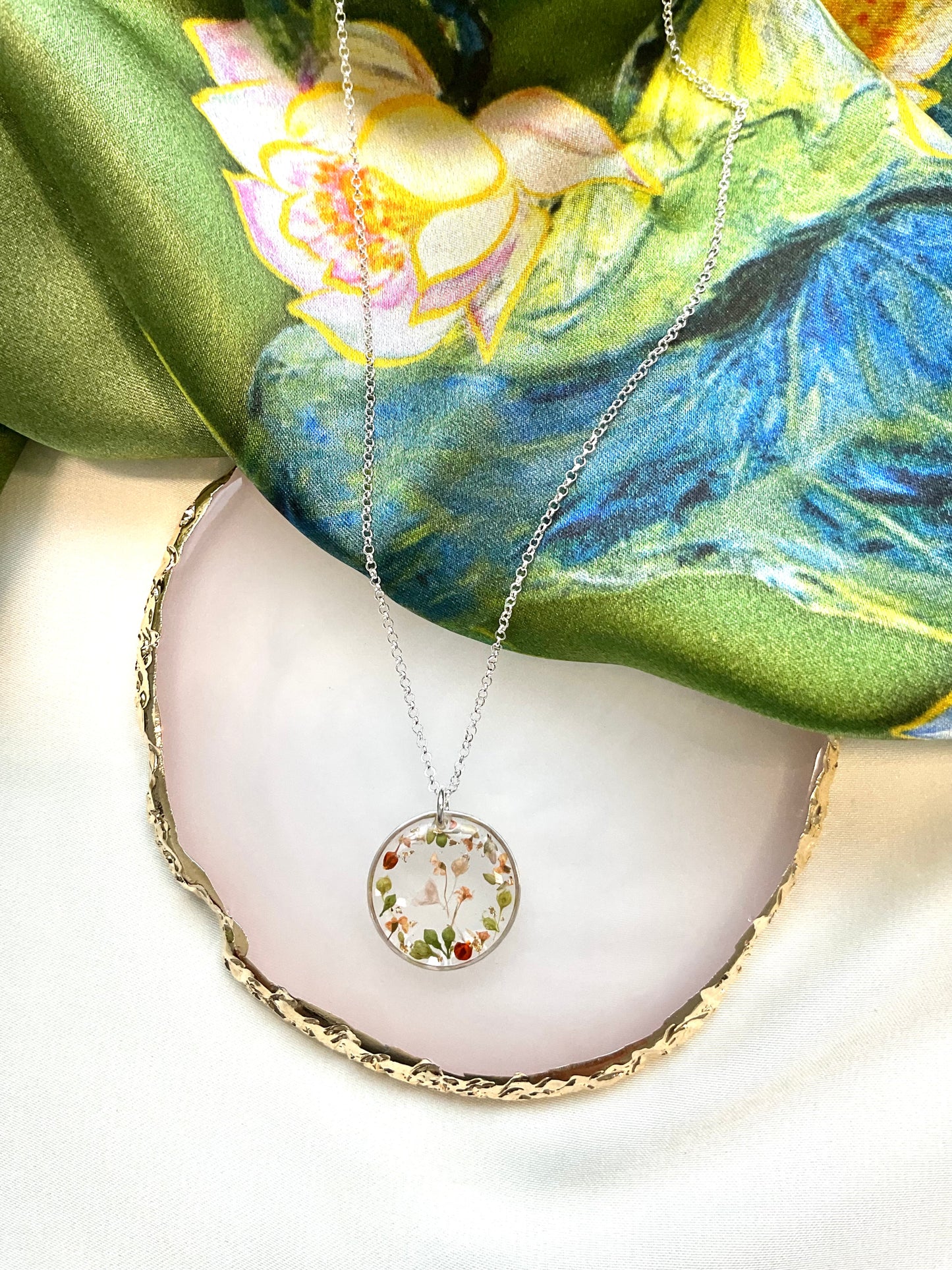 Sterling Silver Dried Flower Resin Necklace – Real Flower Jewellery